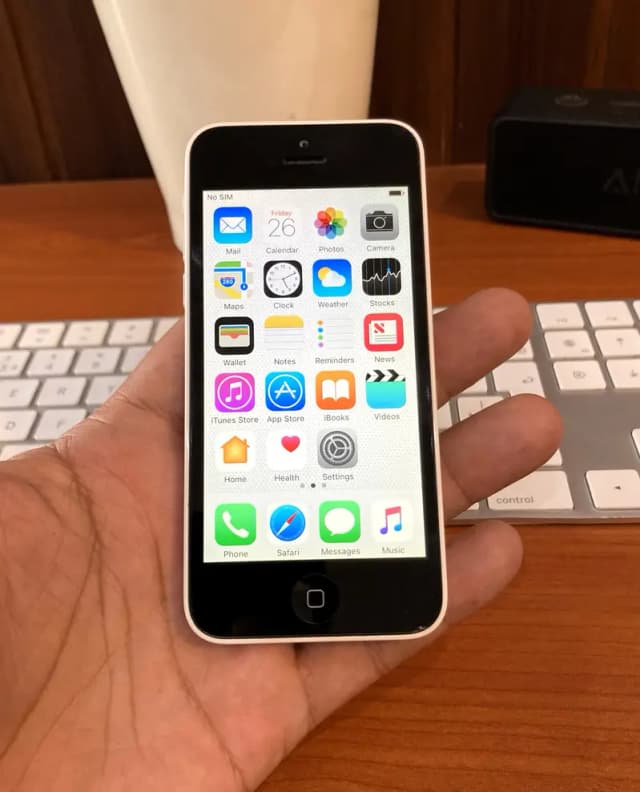 Apple iPhone 5C 32GB White, Genuine Original, Non PTA
