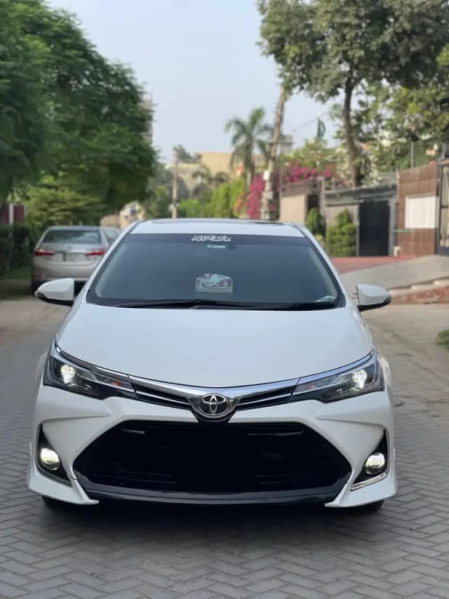 Toyota Altis Grande 2021