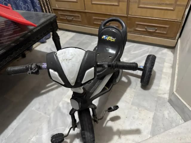 Tricycle