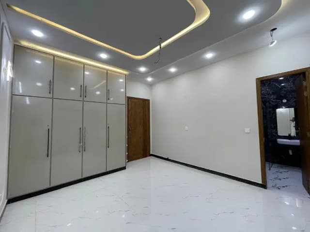 Ideal Lower Portion In Lahore Available For Rs. 65000