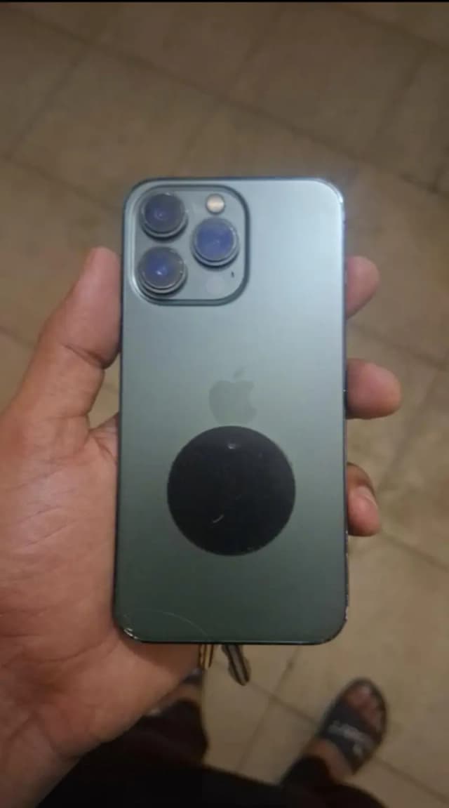 Apple iPhone 13 Pro