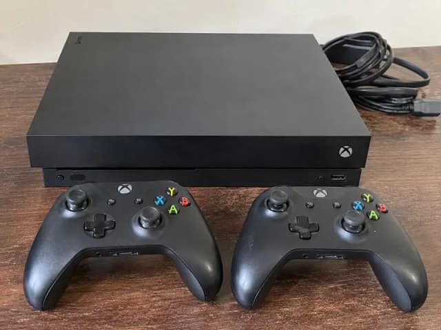 Xbox One X 1TB | 2 Wireless Controllers | Games Installed