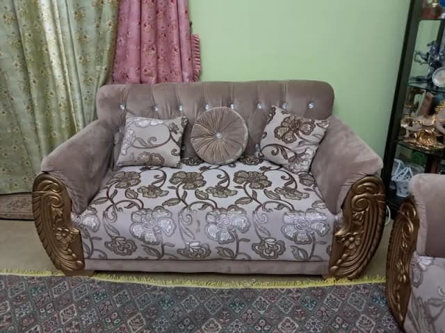 used Sofa set for urgent sale