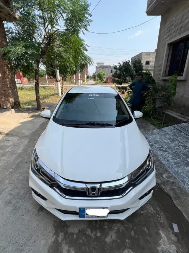 Honda City 1.5 cvt aspire full option