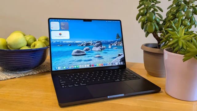 Mac Pro 14" M4 Max | 16-Core CPU | 2TB SSD | Nano