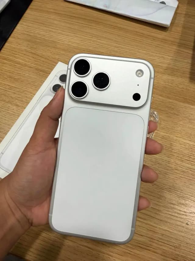Apple iPhone 17 Pro Max/PTA Approved/512GB/Whatsapp 03263223230