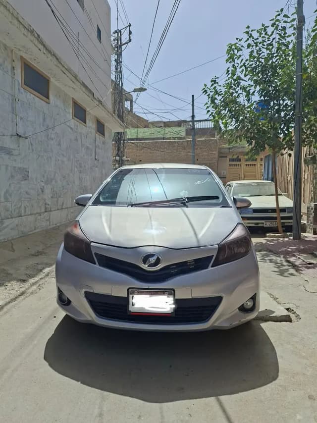 Toyota Vitz 2013/2014 Model Good Condition