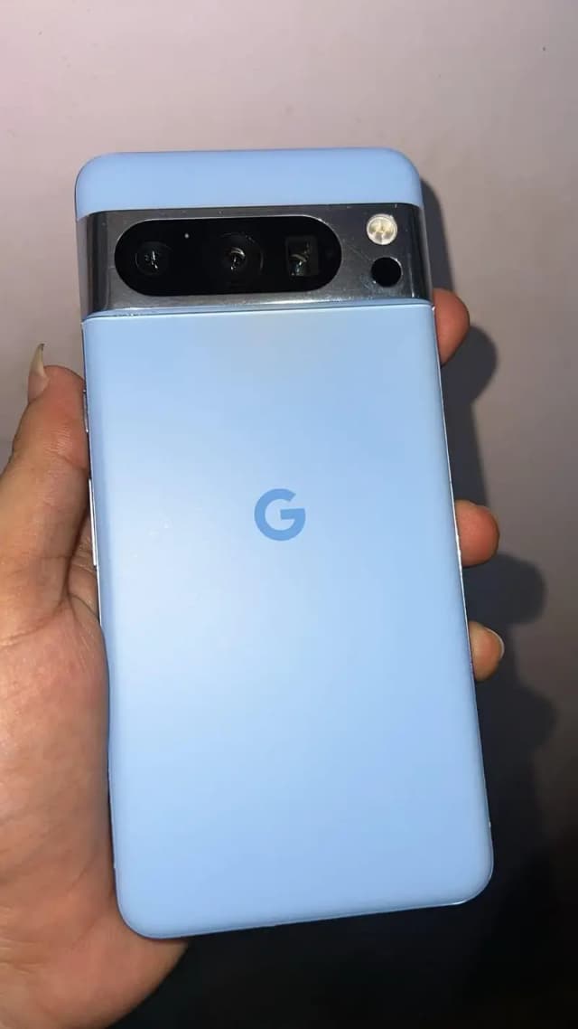 Google Pixel 8 Pro Official