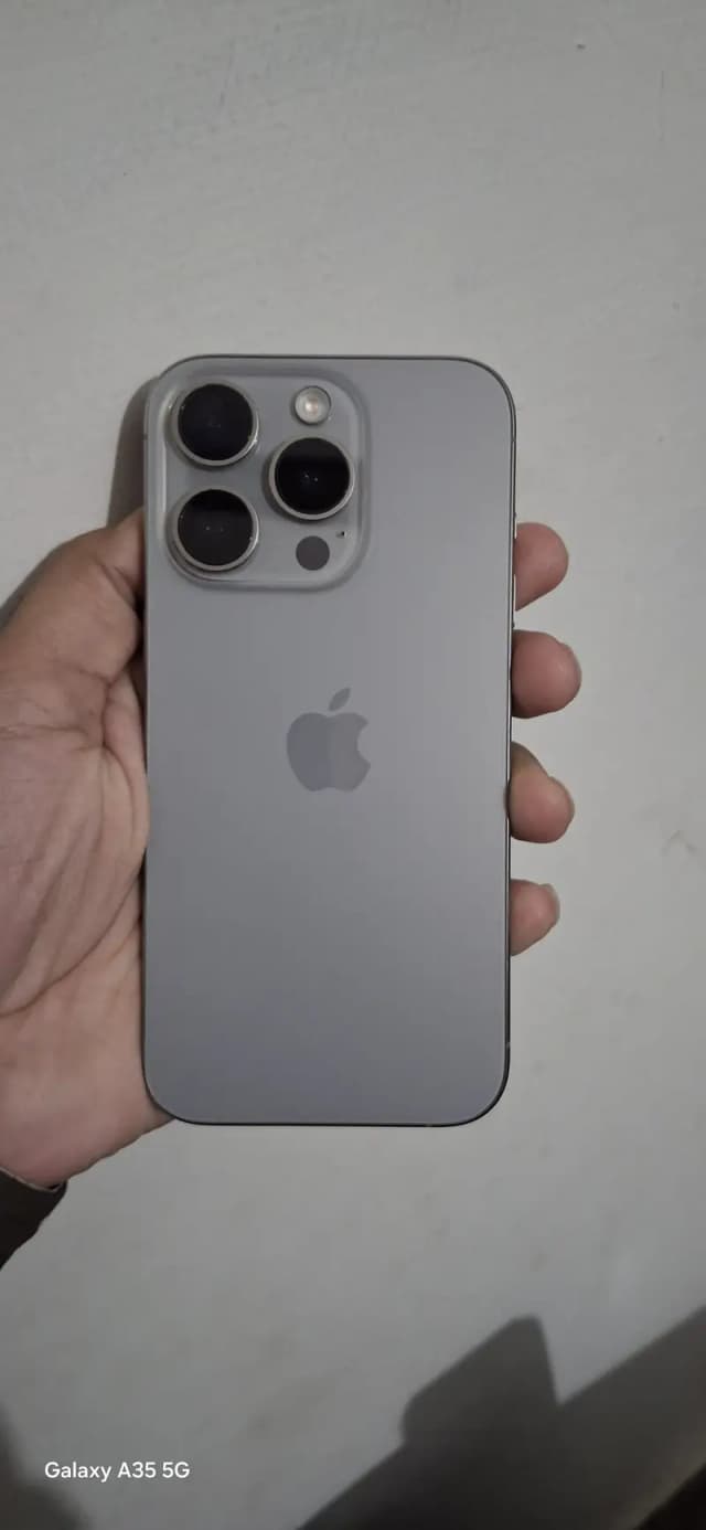 Apple iPhone 15 Pro