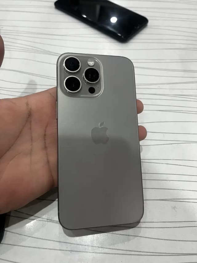 Apple iPhone 15 Pro Max