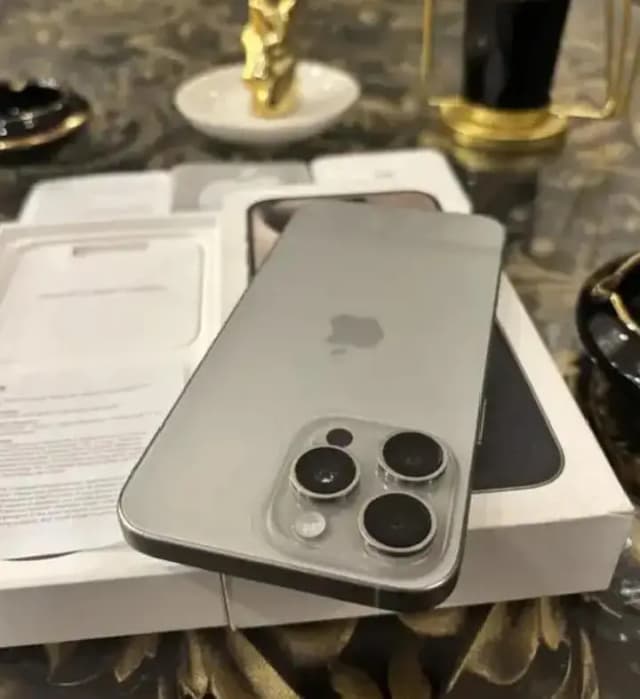 Apple iPhone 15 Pro Max