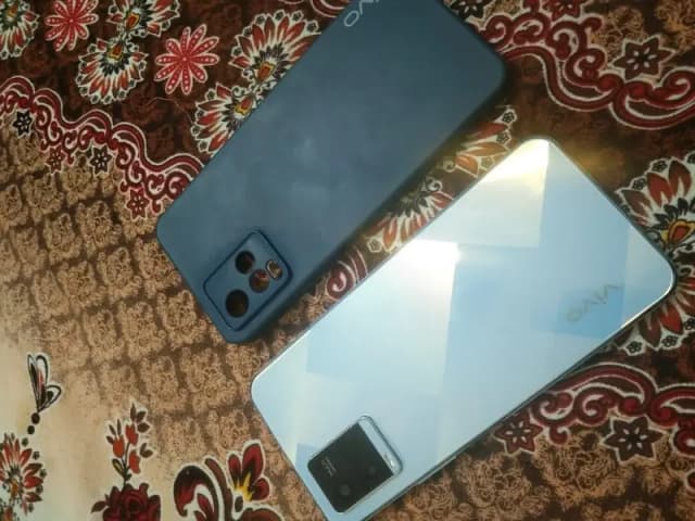 Vivo Y21