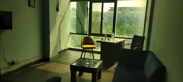 G/11 markaz 2nd floor 429sq office available for rent real piks