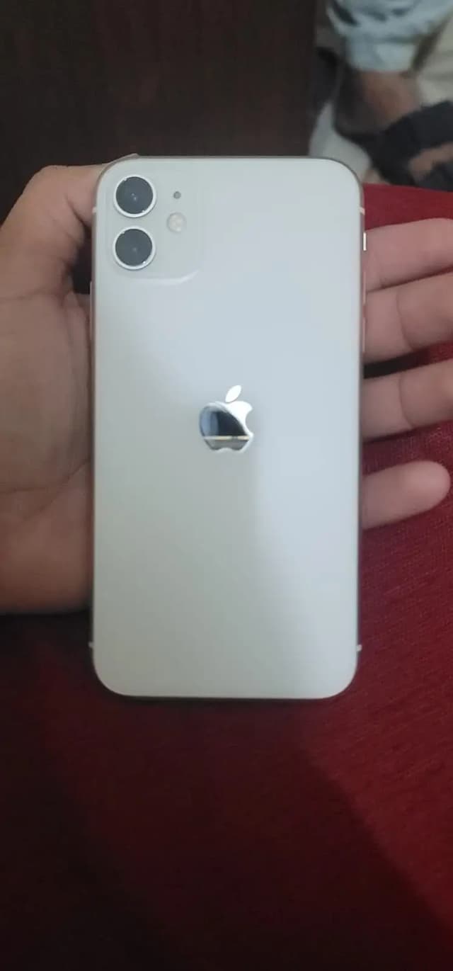 Apple iPhone 11