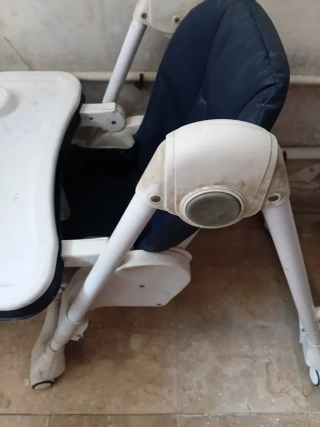 Baby seater