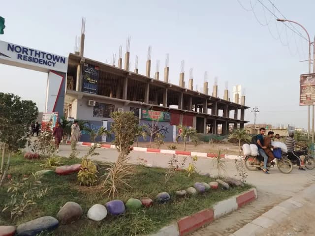 West Open 80 Square Yards Residential Plot For Sale In North Town Residency