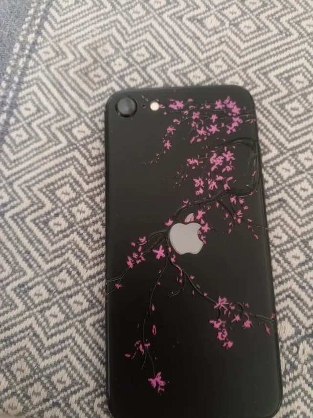 Apple iPhone SE 2nd MDM