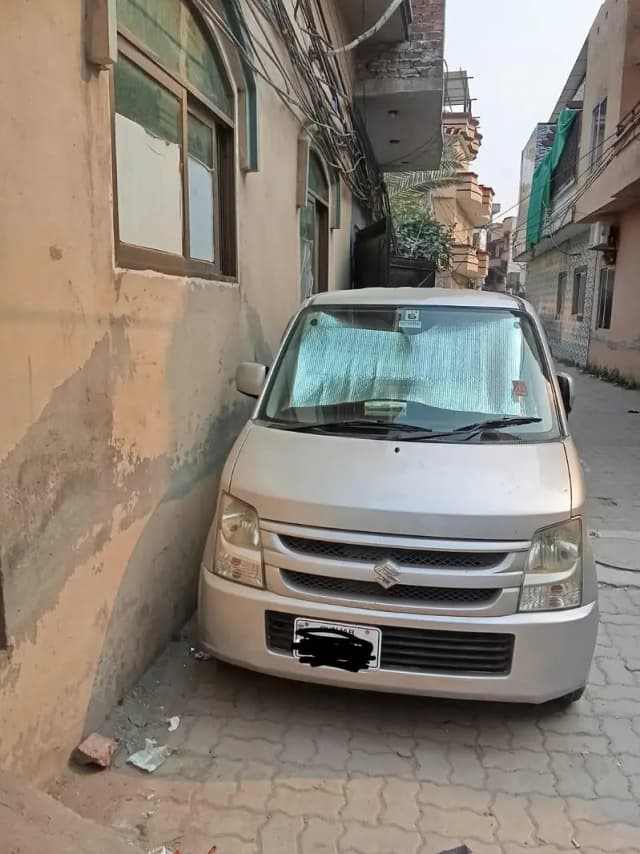 Suzuki Wagon R 2016 home used hai