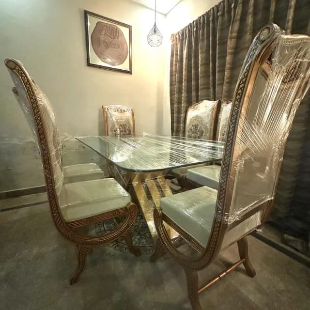 Sheesham wood 6 chair dining table