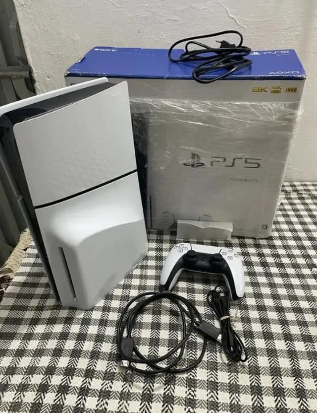 Play Station PS5 Urgent Sale