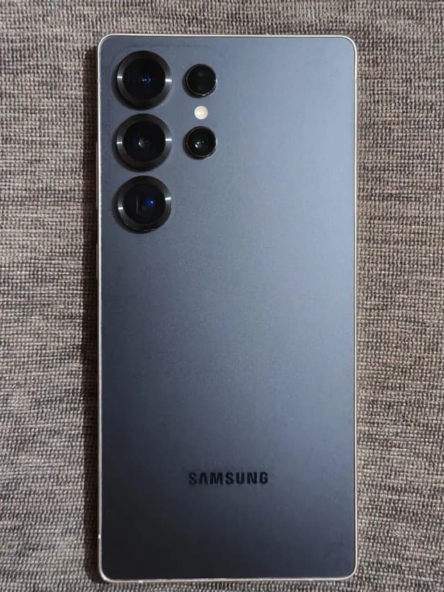 Samsung Mobile S25 Ultra