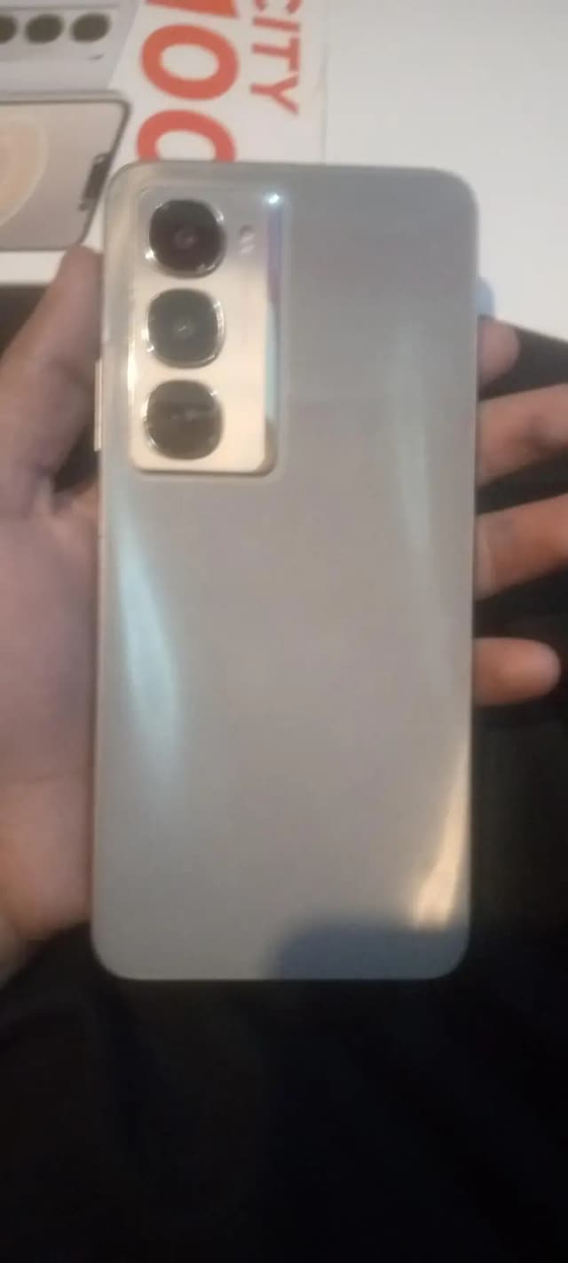 Itel City 100 full box
