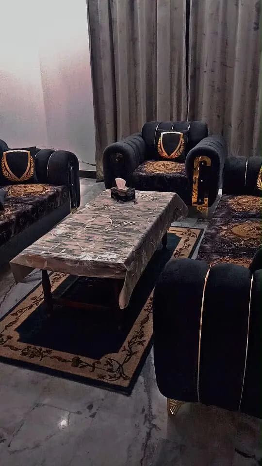Sofa set