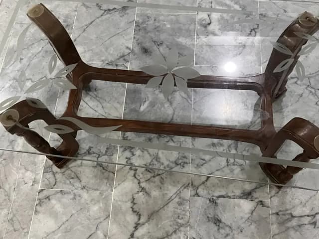 central tables and bedroom sofa chairs