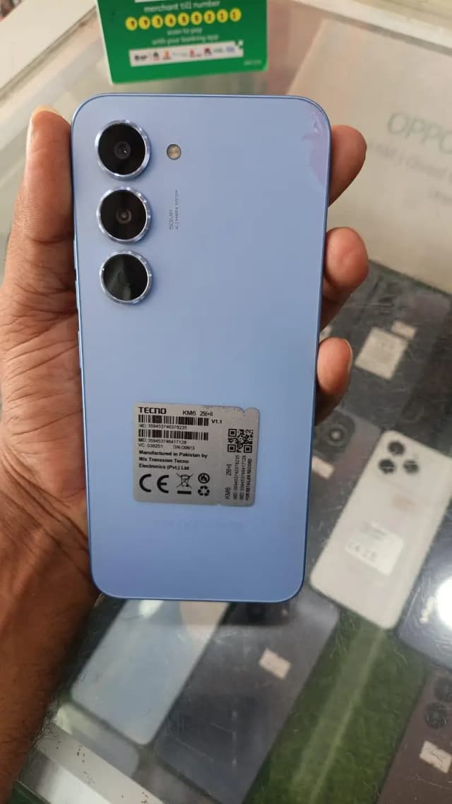 tecno spark 40pro 8gb 256gb