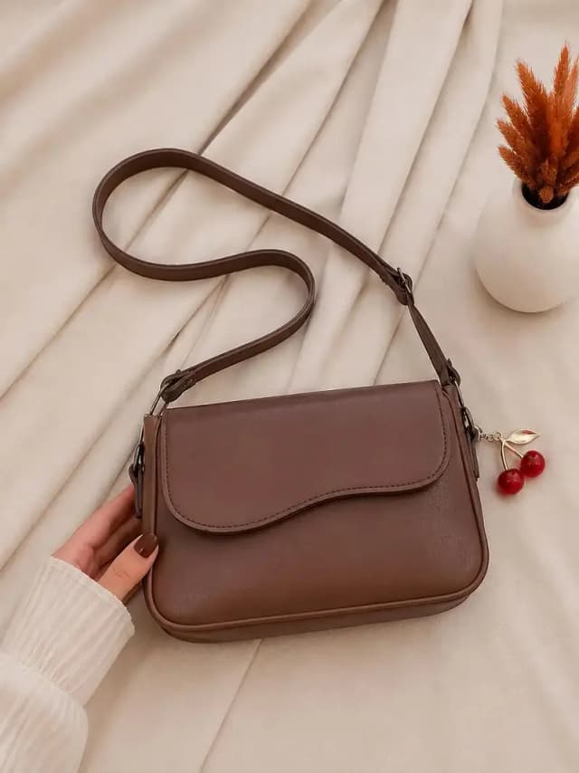 Girls leather plain purse