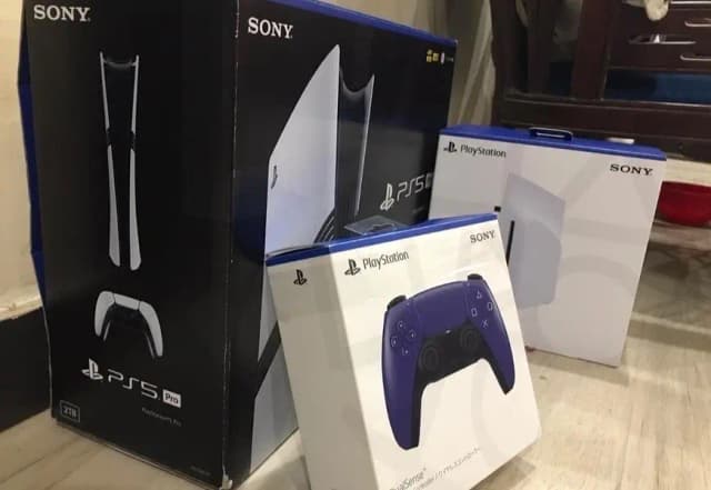 PlayStation PS5 pro O3O9-31O-56 -O2 my WhatsApp number