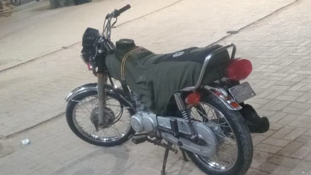 HONDA 125 BLACK 2018