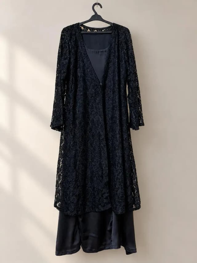 Only 2500 Rs