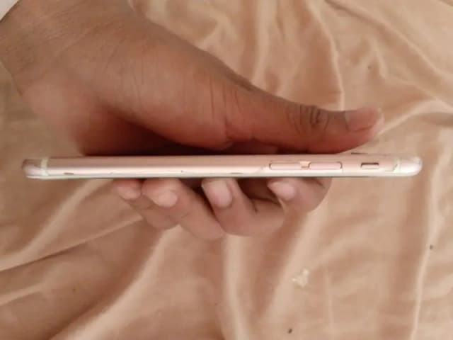 Apple iPhone 6S