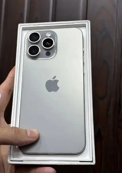 iphone 15 pro max mobile phone complete box