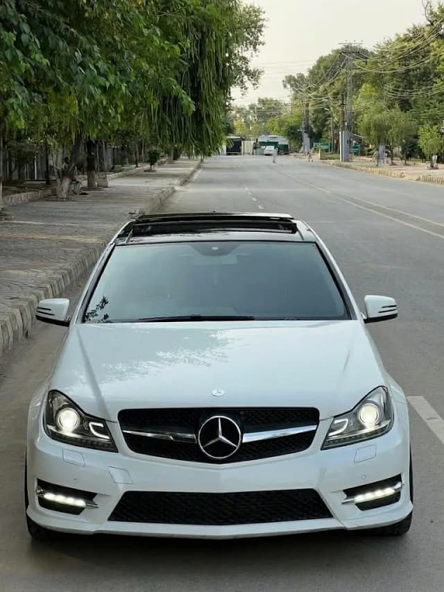 Mercedes Benz C Class C180 2013