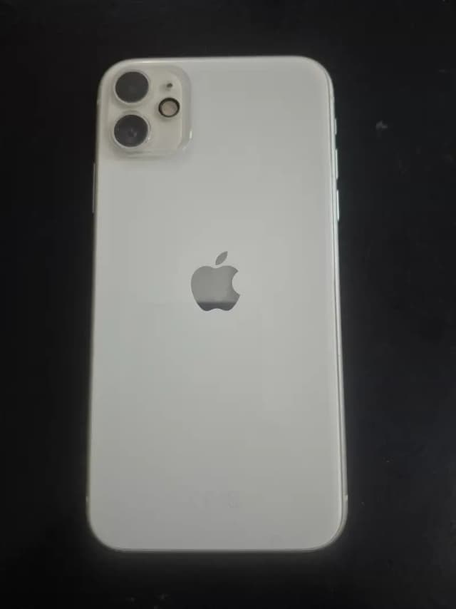 Apple iPhone 11