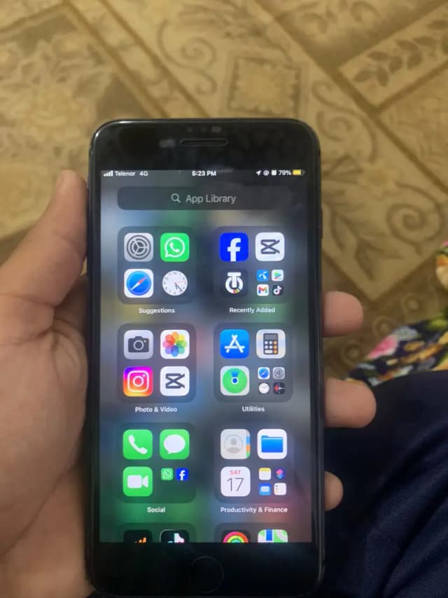 Apple iPhone 8 Plus