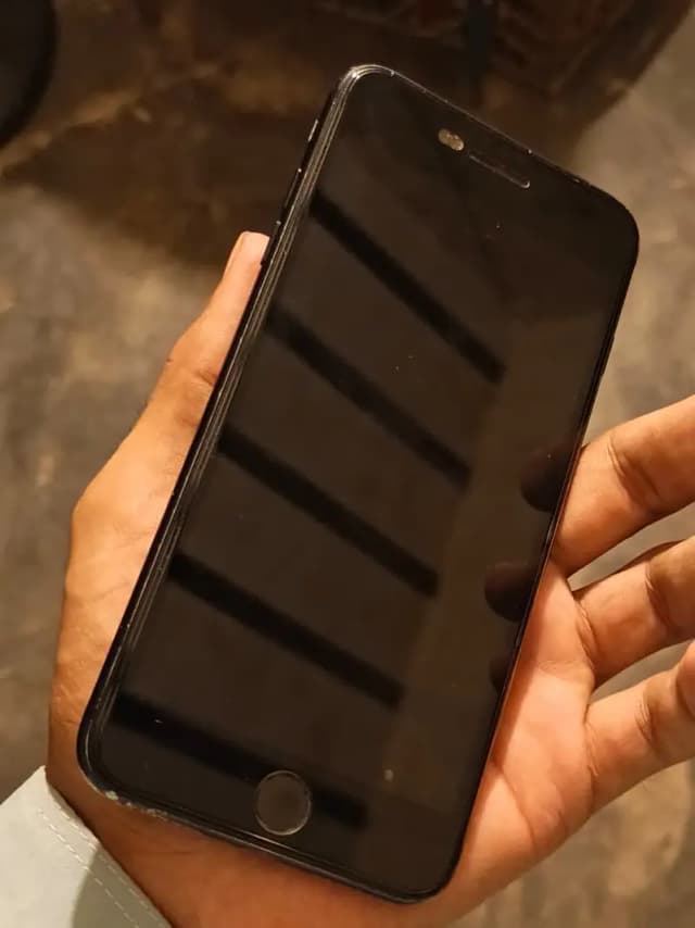 Apple iPhone 7 Plus