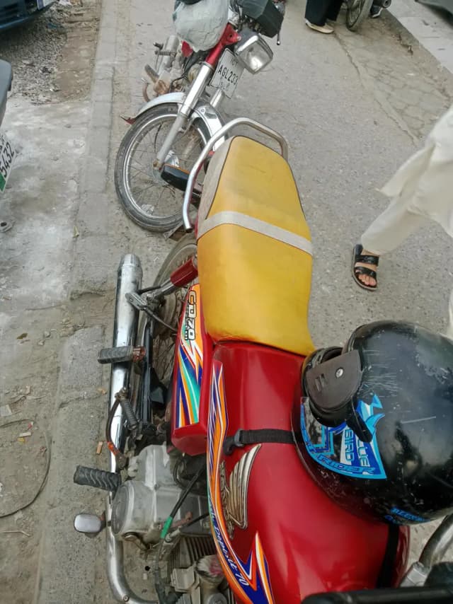 Honda CD70 2020 Model
