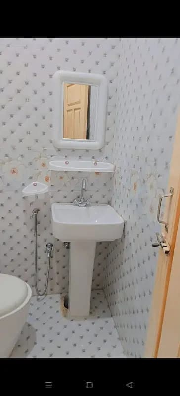 2 bed Flat Availabile for rent