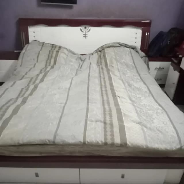 Malaysian bed room set
