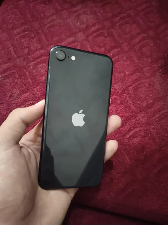 Apple iPhone SE 2nd  *128gb*