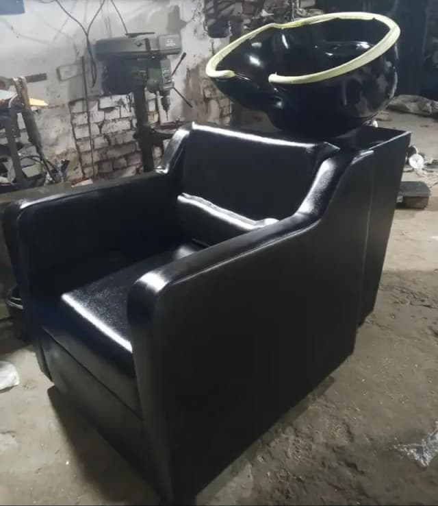 Saloon chair/cutting Chair/hydraulic chair/parlour chair/ barber chai