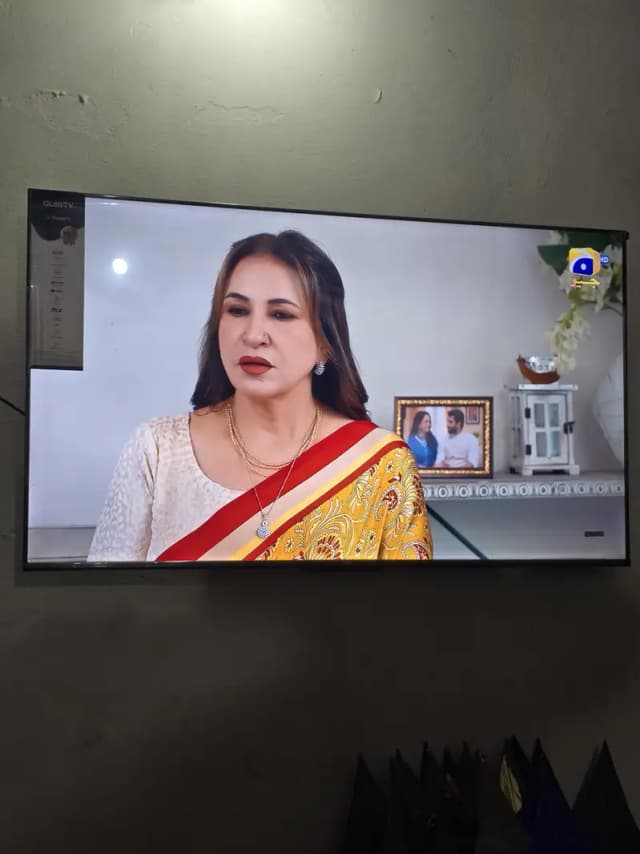 TCL  T 6C 4k Qled 50 inches 1.4 year warranty