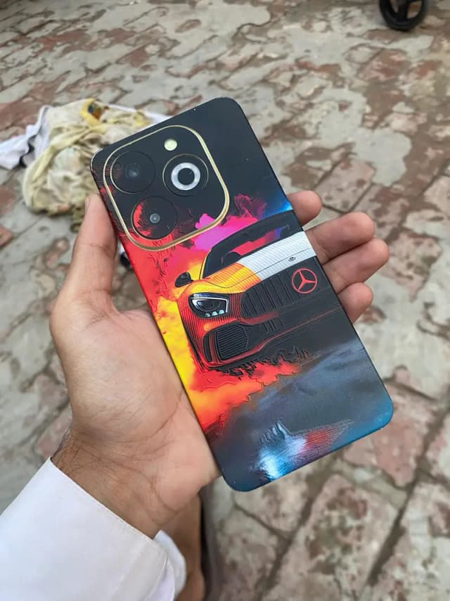Infinix Smart 8 Pro (4+4/128) Exchange possible