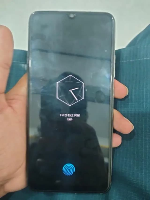 Vivo S1 4/128 with box and duplicate charger