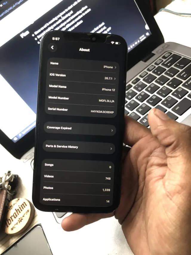 Apple iPhone 12