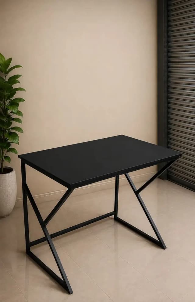 Computer table