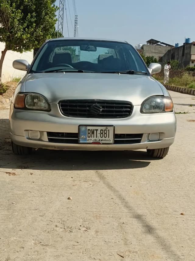 Suzuki Baleno 2003